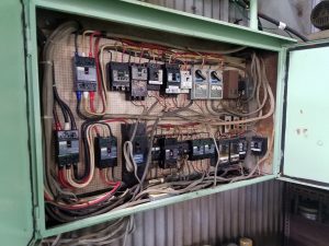 名古屋市南区でカバー付ナイフスイッチからノーヒューズブレーカー（NFB)へ切替電気工事