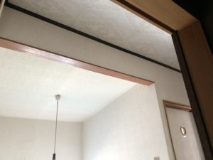 愛知県日進市の福祉施設にて誘導灯の取付電気工事