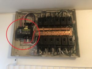 名古屋市天白区の戸建住宅にて漏電ブレーカーの取替電気工事